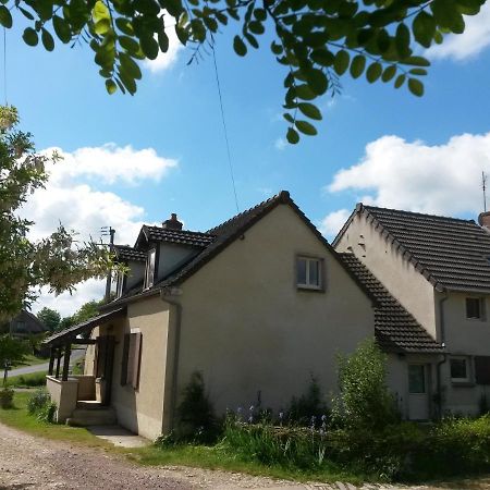 Les Gallerands Bessais-le-Fromental Exterior photo